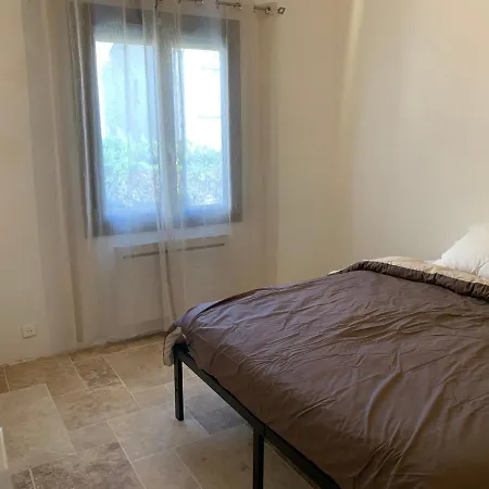 18 * Нарбонна